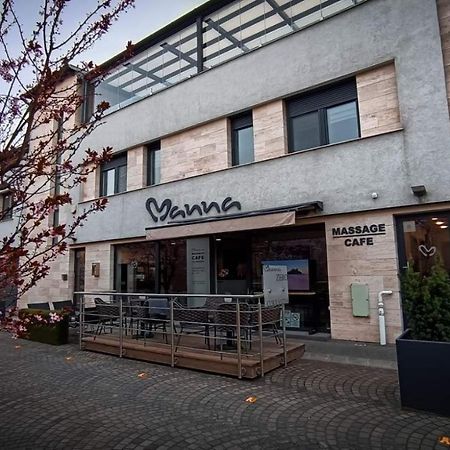 Manna Aparthotel Jászberény Exterior foto